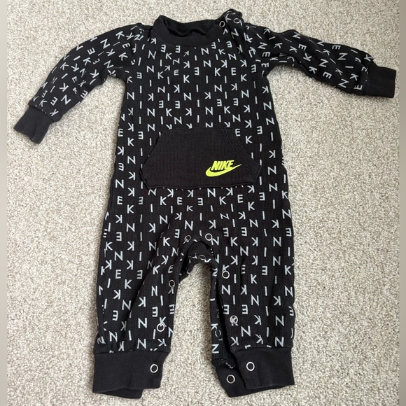Nike Ralph Lauren Carters 9 Month Boy Long Sleeve Pants Clothing Bundle - Picture 4 of 11